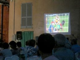 Public Viewing zur Fußball-EM2012 in Rocca Cigliè